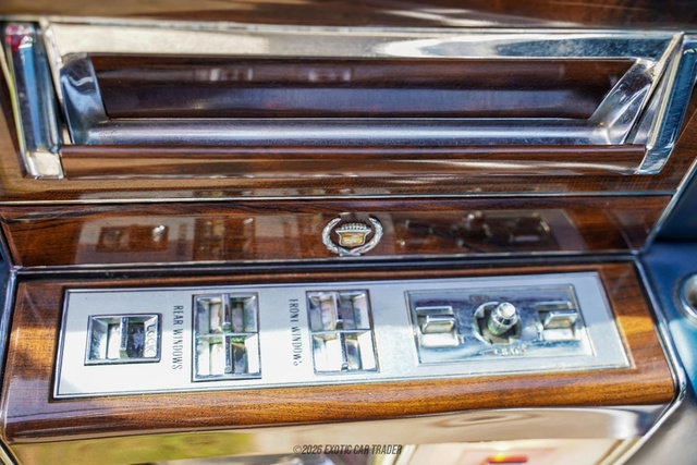 Used 1989 Cadillac Brougham RWD image 27
