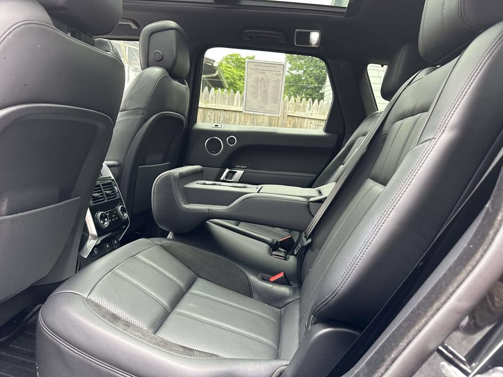 Used 2021 Land Rover Range Rover Sport HST AWD/4WD image 13