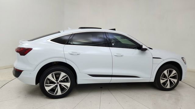 Used 2024 Audi Q8 e-tron Premium Plus w/ Premium Plus Package image 6