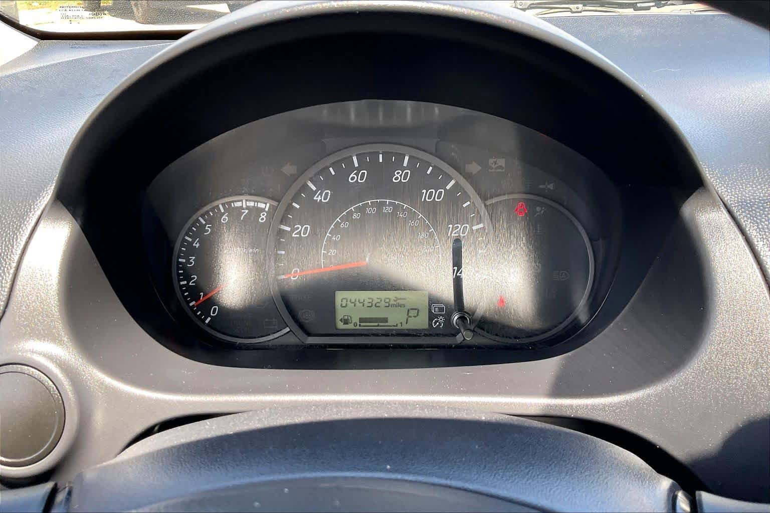 Used 2024 Mitsubishi Mirage ES FWD image 24