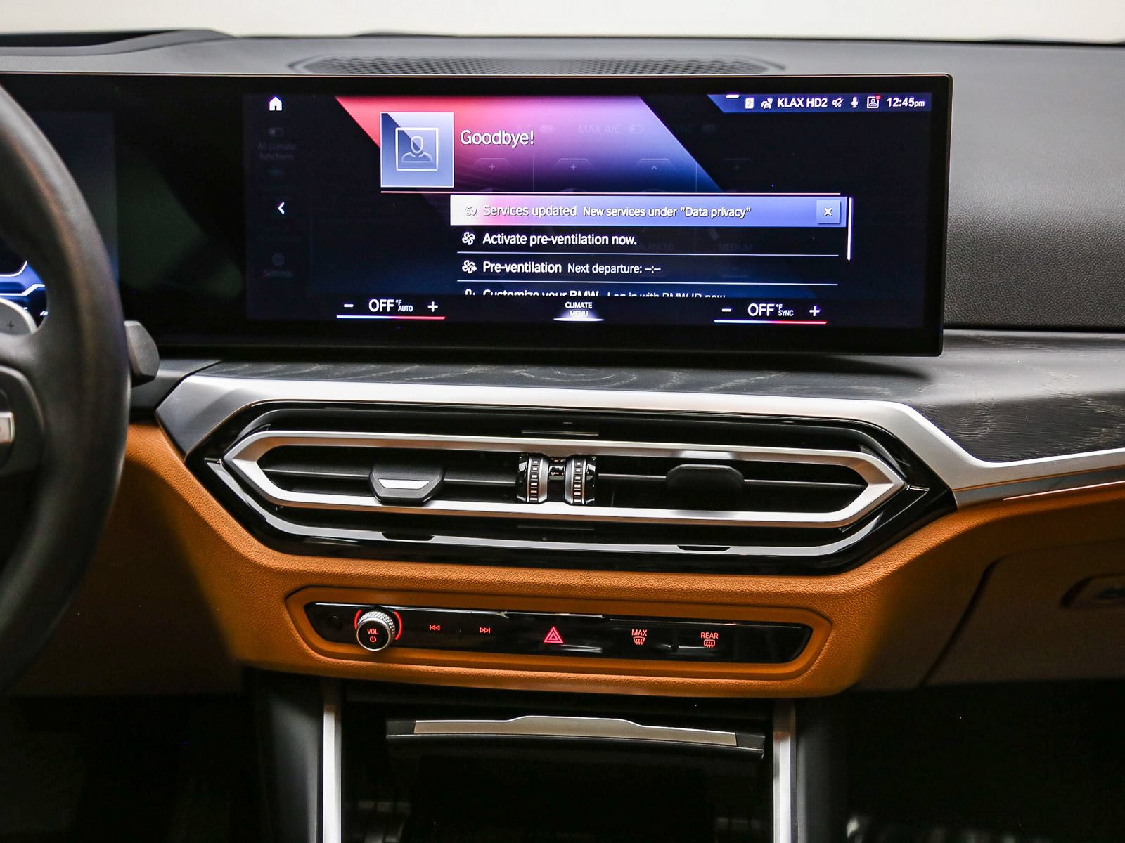 Used 2023 BMW 330i Sedan w/ Premium Package RWD image 14