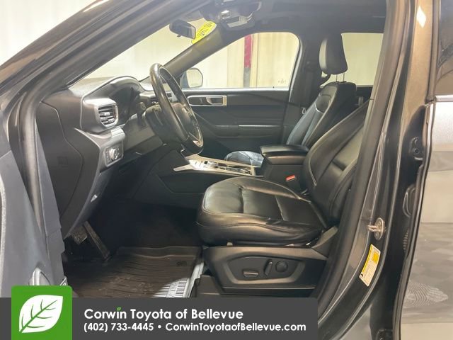 Used 2020 Ford Explorer XLT w/ Equipment Group 202A image 9