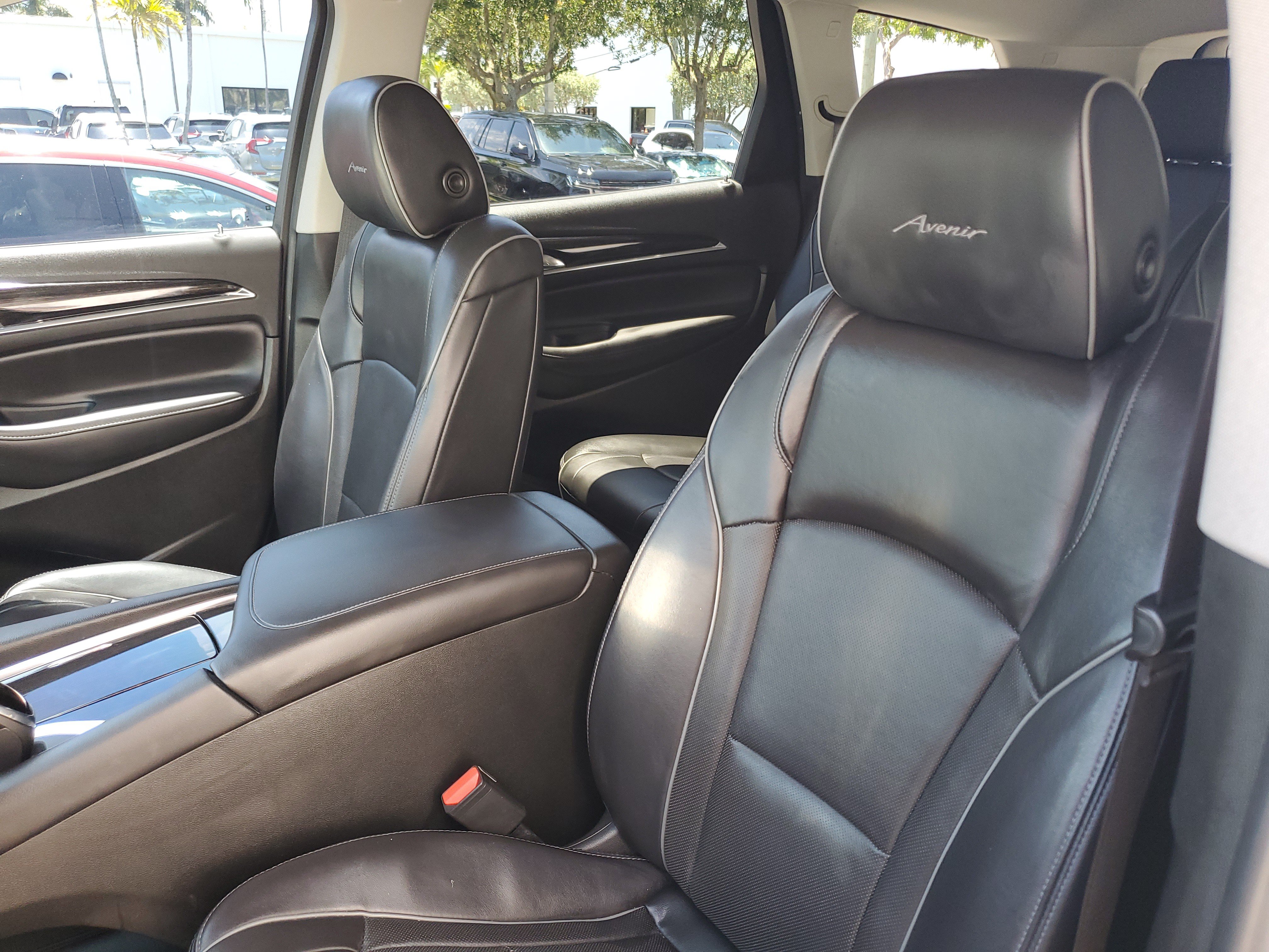 Used 2019 Buick Enclave Avenir w/ Avenir Technology Package FWD image 20