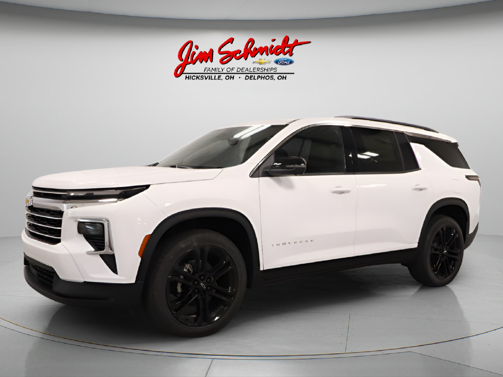 New 2026 Chevrolet Traverse LT w/ Driver Confidence Package FWD image 2