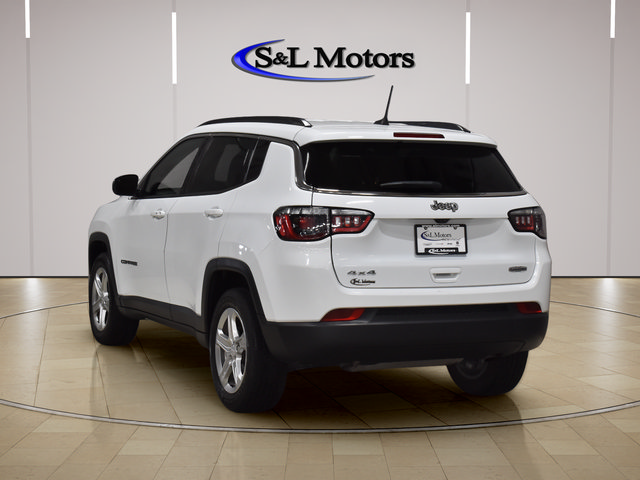 Certified 2024 Jeep Compass Latitude AWD/4WD image 6