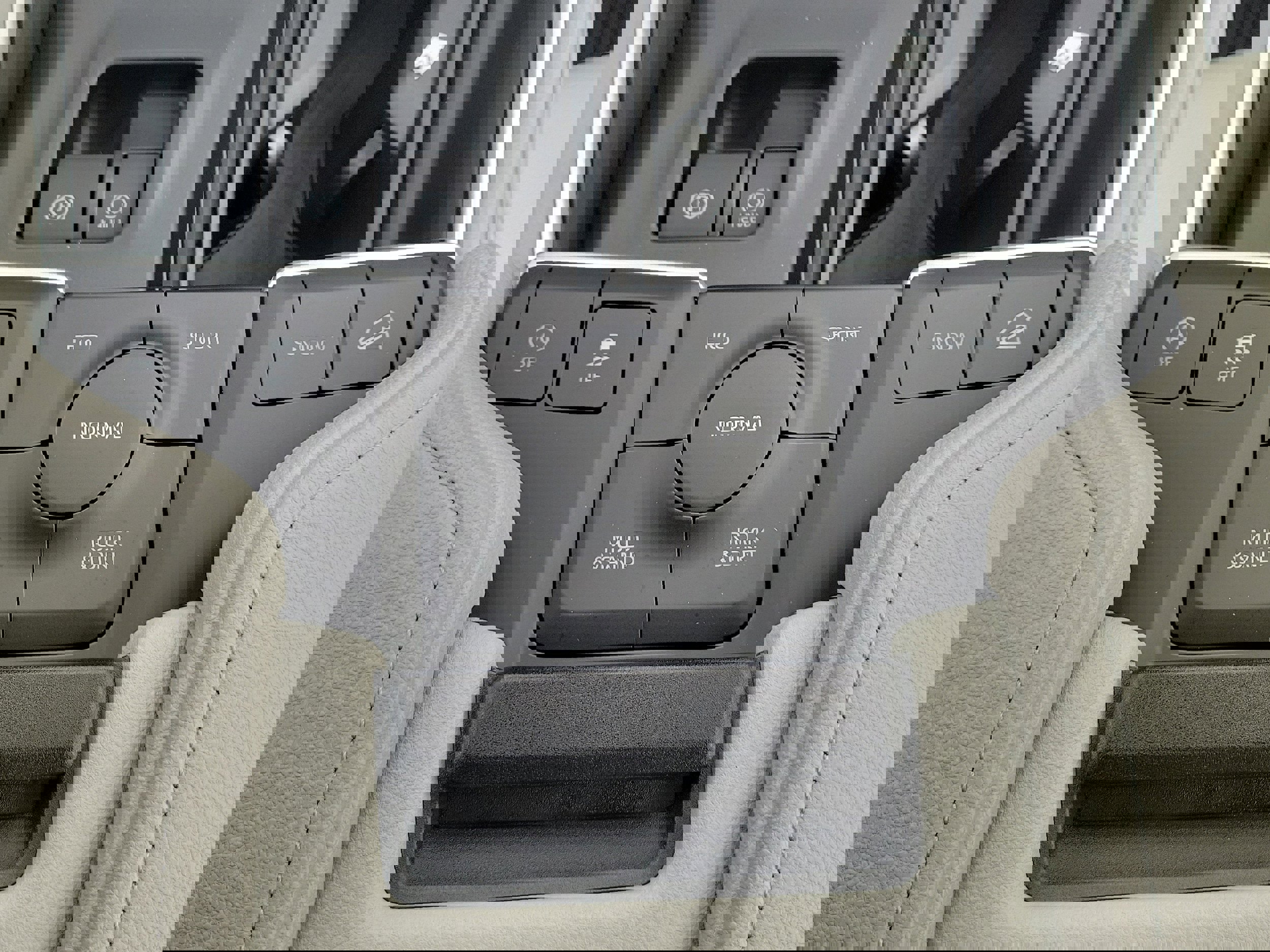 New 2026 Toyota Grand Highlander XLE image 35