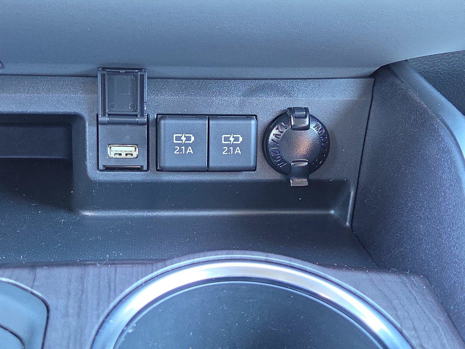Used 2020 Toyota Highlander Limited AWD/4WD image 11