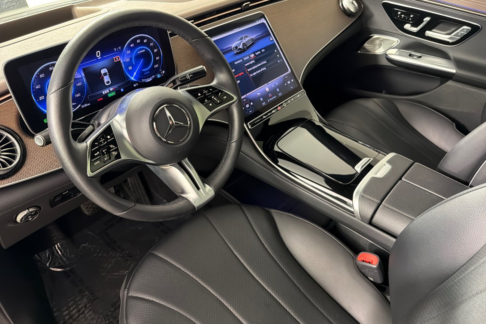 Used 2024 Mercedes-Benz EQE 350+ 4MATIC Sedan w/ AMG Line Exterior Package image 9