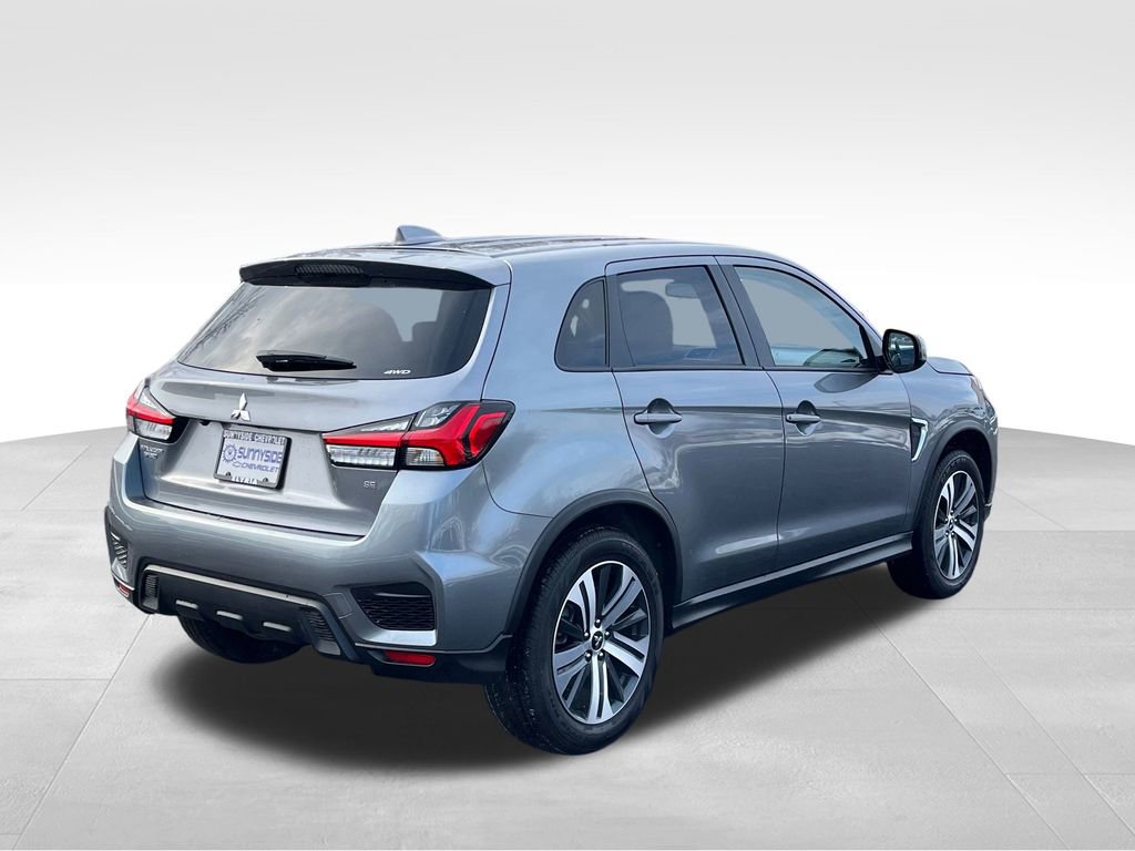 Used 2025 Mitsubishi Outlander Sport AWD image 2