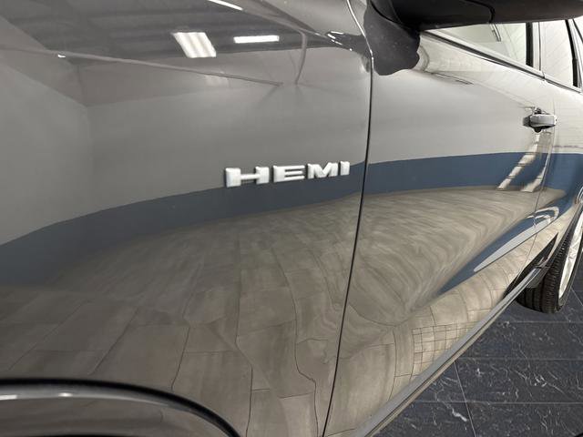 Used 2025 Dodge Durango R/T image 39