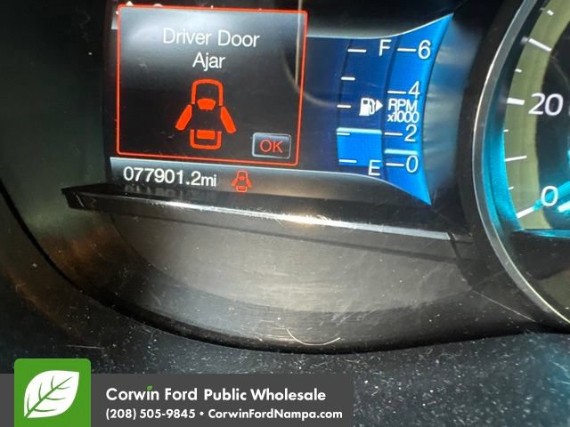 Used 2017 Ford Explorer XLT w/ Equipment Group 202A FWD image 12