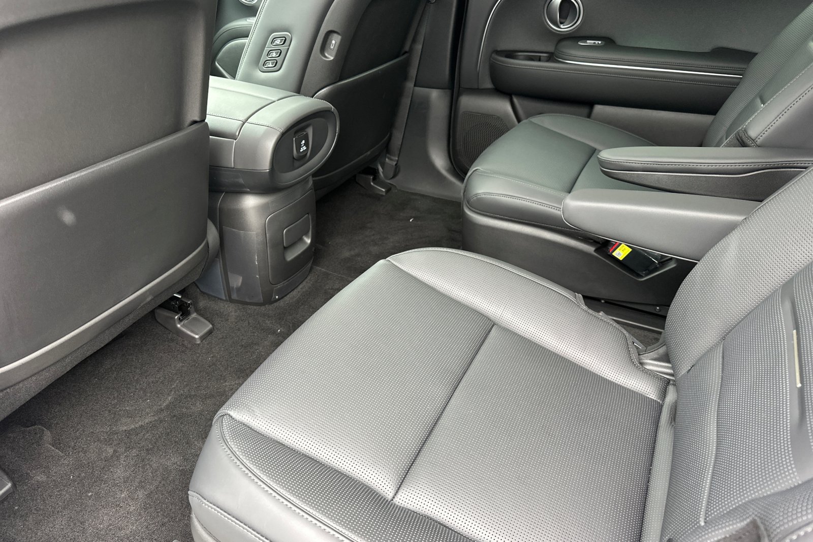 New 2026 Hyundai Palisade Calligraphy AWD/4WD image 13
