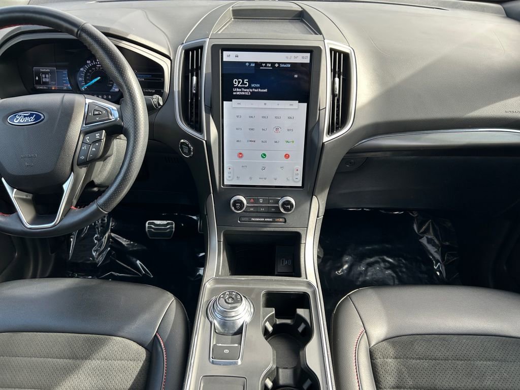 Used 2022 Ford Edge ST-Line w/ Class II Trailer Tow Package AWD/4WD image 13