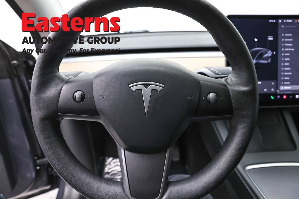 Used 2021 Tesla Model Y Long Range AWD/4WD image 10