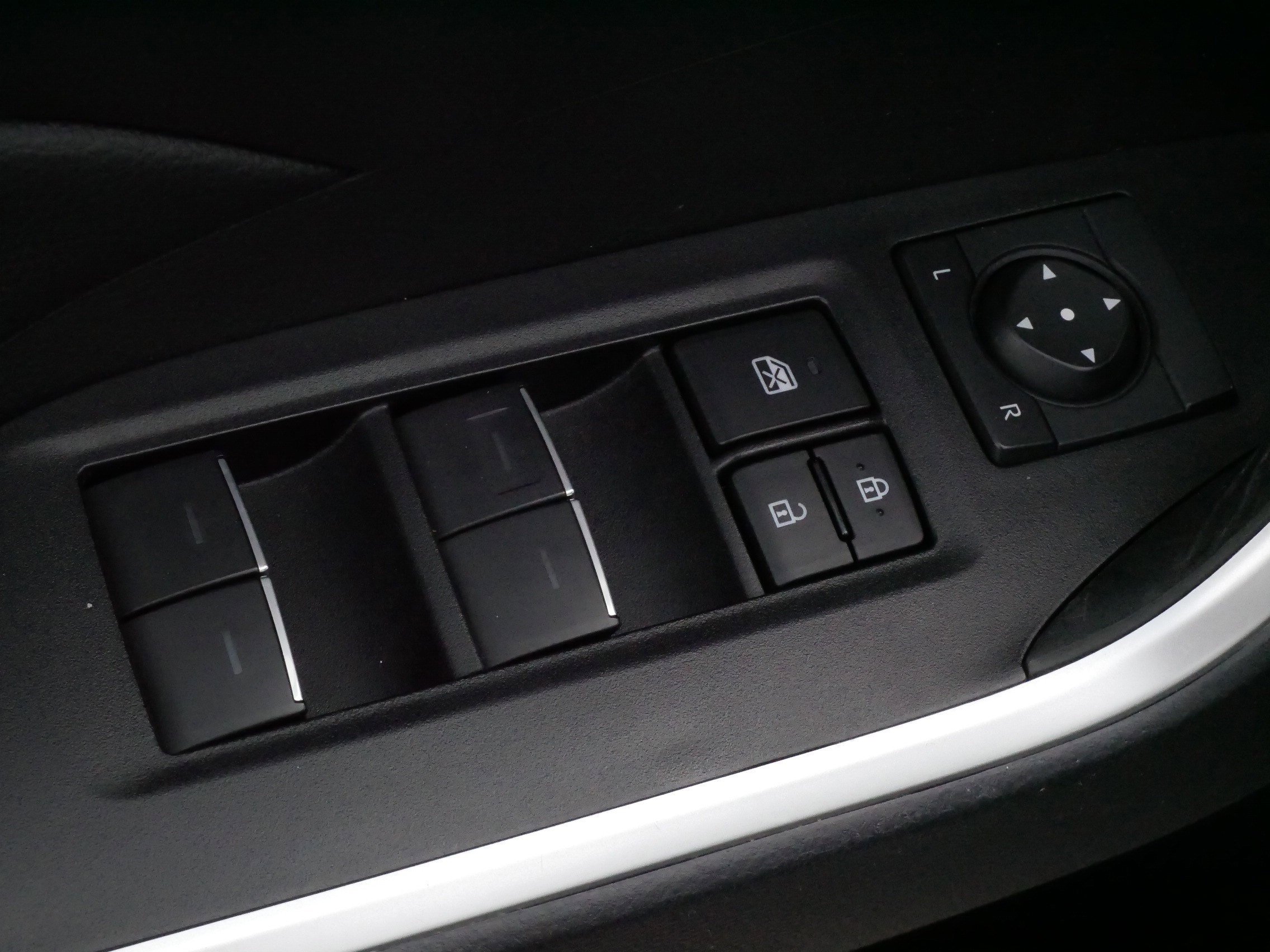 Certified 2025 Toyota RAV4 XLE Premium image 19