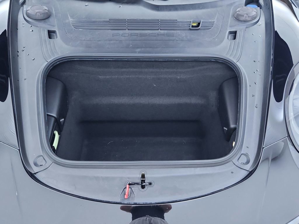 Used 2018 Porsche 911 Carrera 4 GTS image 42