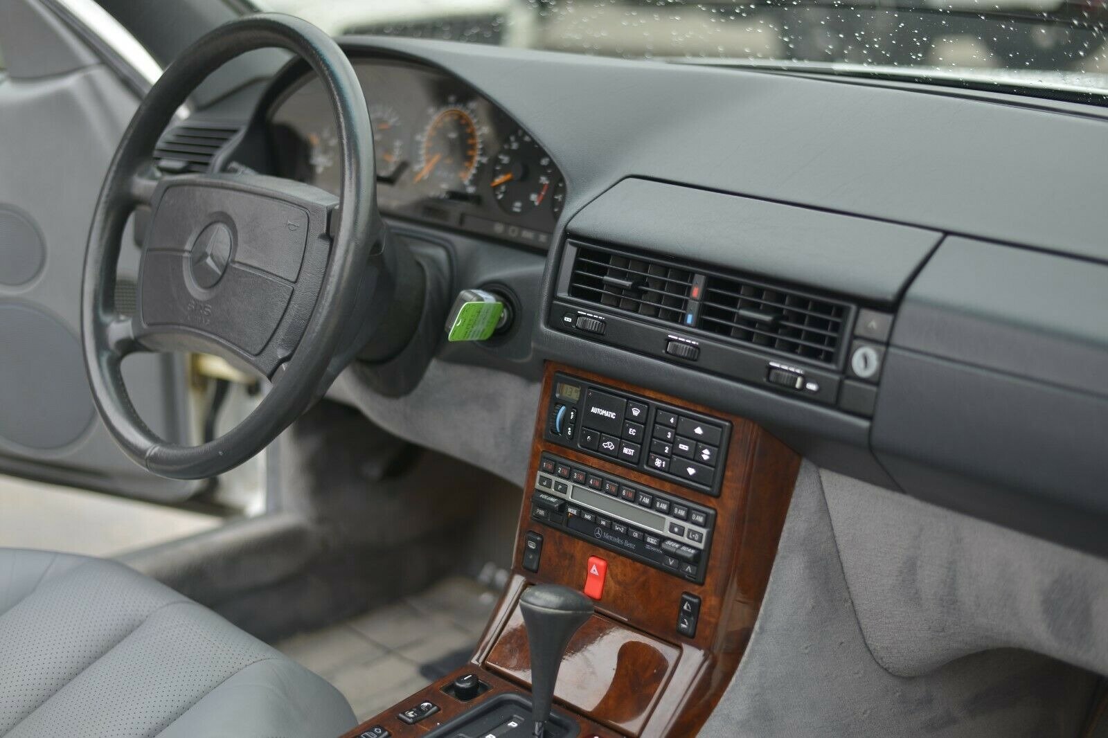 Used 1991 Mercedes-Benz 300 SL image 16