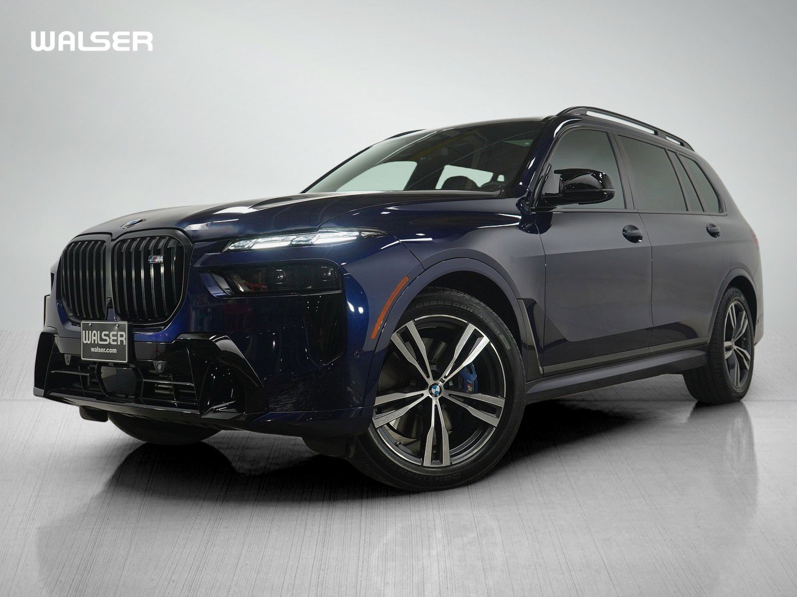 Used 2024 BMW X7 M60i w/ Climate Comfort Package image 1