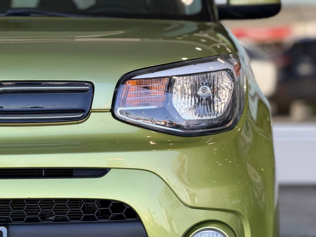 Used 2019 Kia Soul + FWD image 5
