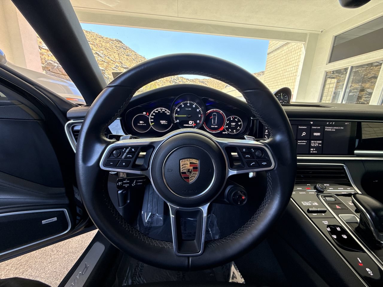 Used 2019 Porsche Panamera 4 w/ Premium Package Plus AWD/4WD image 11