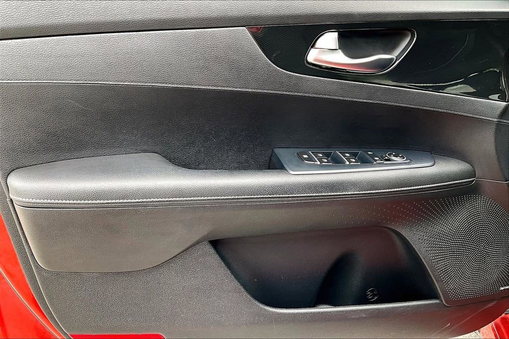 Used 2020 Kia Forte GT-Line w/ GT-Line Premium Package FWD image 22