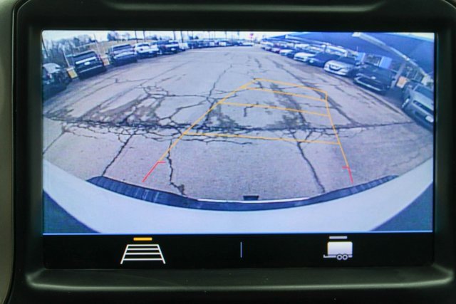 Used 2020 Chevrolet Silverado 2500 LT w/ Convenience Package image 28