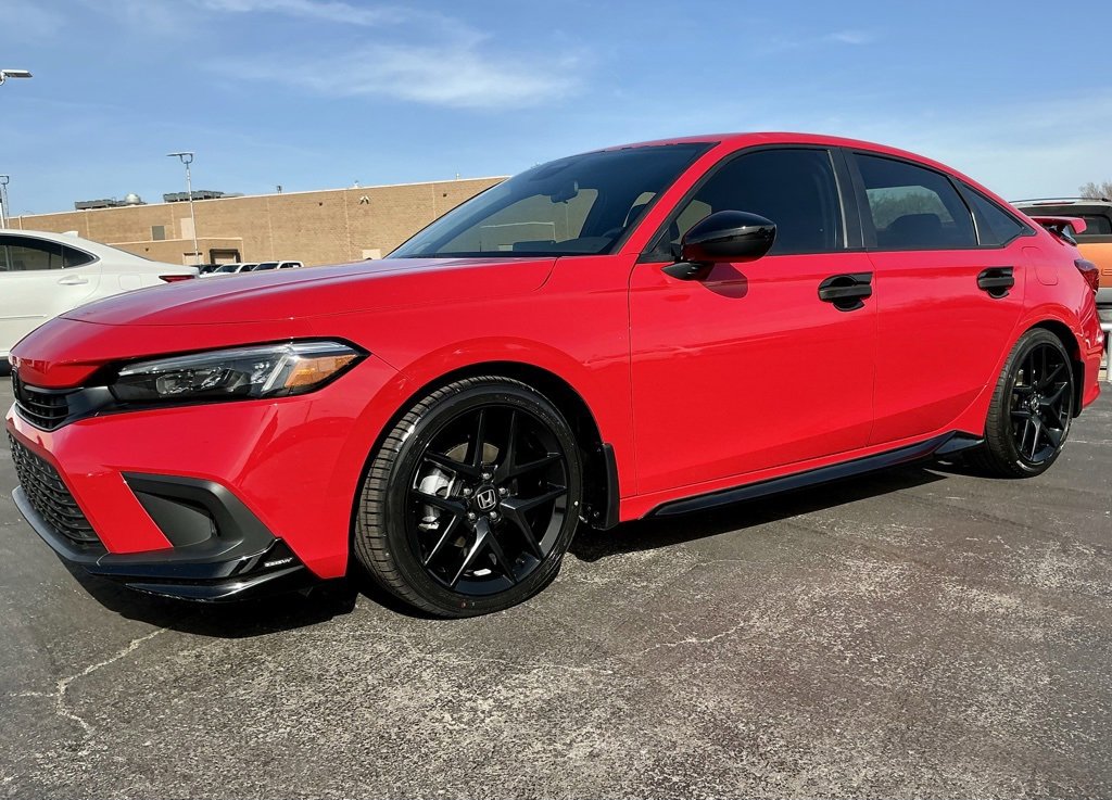 Used 2023 Honda Civic Sport image 7