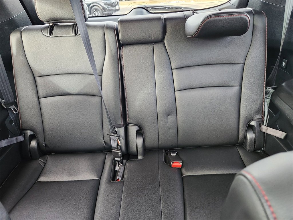 Certified 2020 Honda Pilot Black Edition image 11