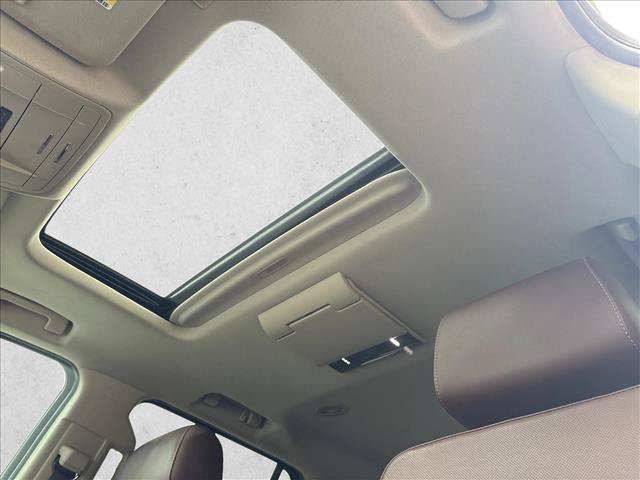 Used 2019 Chevrolet Tahoe Premier AWD/4WD image 24
