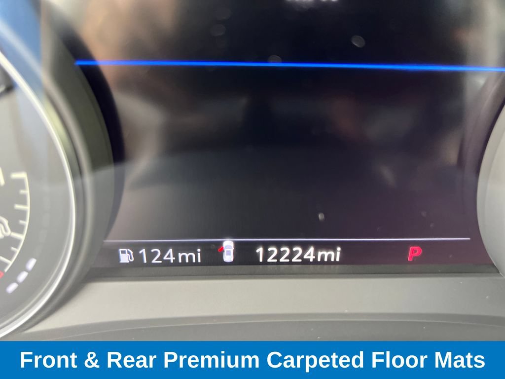 Used 2025 Cadillac XT6 Premium Luxury w/ Platinum Package AWD/4WD image 17