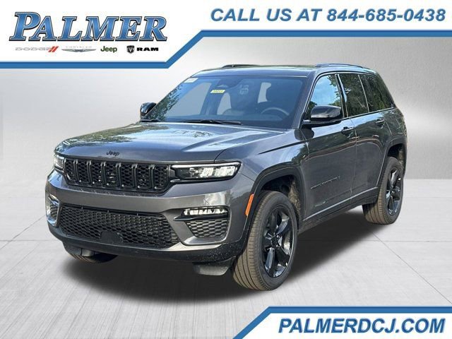 New 2025 Jeep Grand Cherokee Limited w/ Black Appearance Package