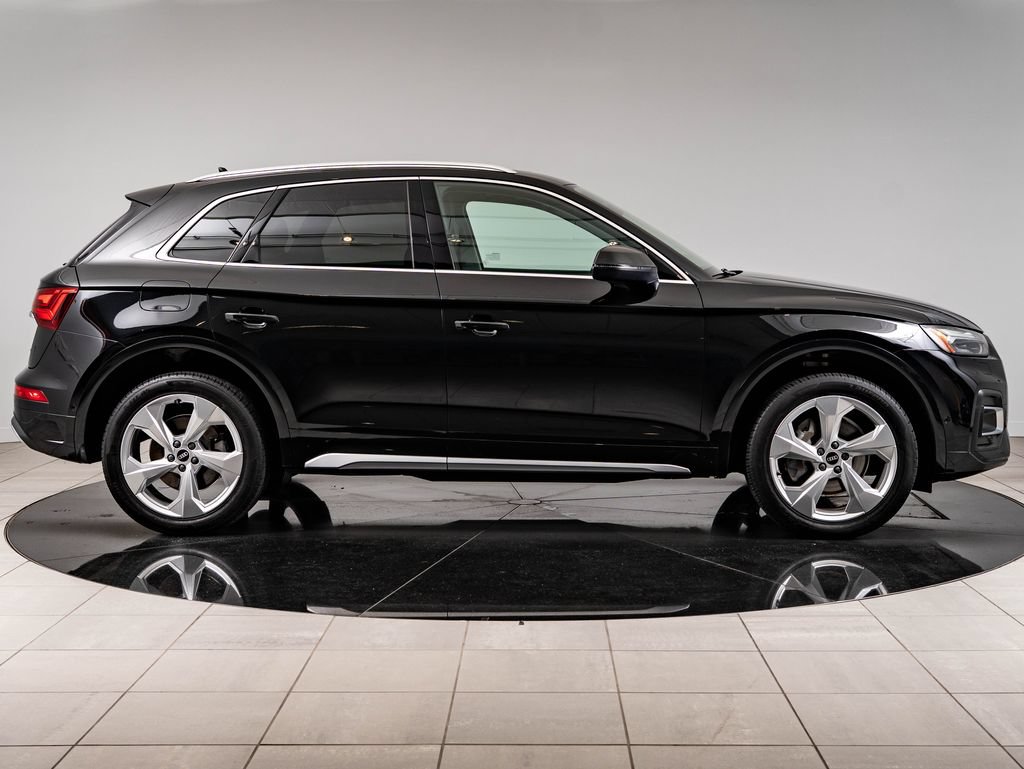 Used 2021 Audi Q5 Prestige w/ Prestige Package AWD/4WD image 11