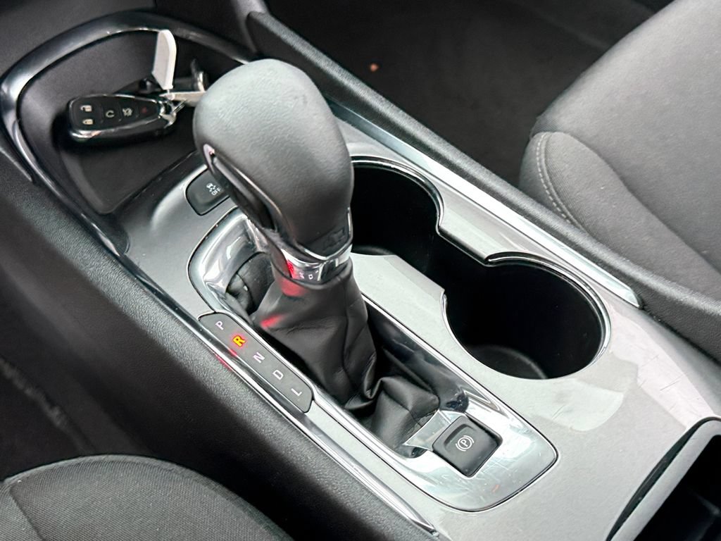 Used 2024 Chevrolet Malibu LT FWD image 31