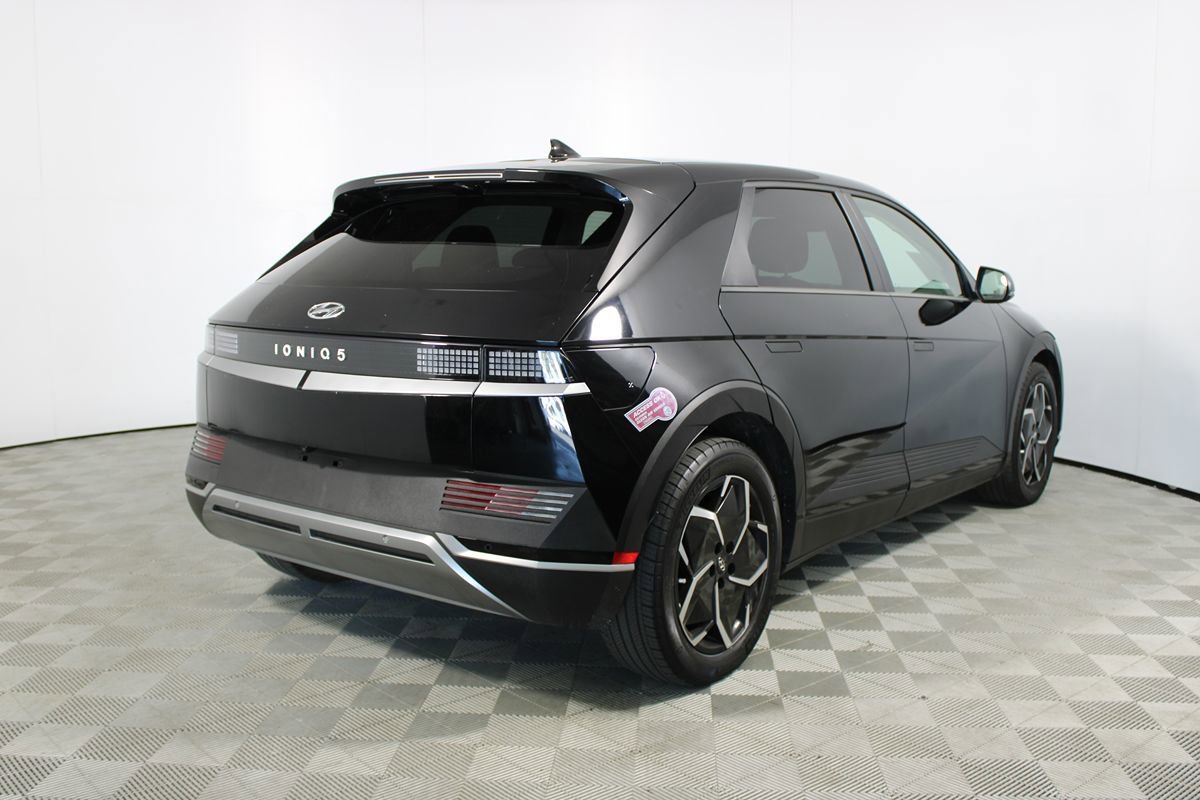 Used 2024 Hyundai Ioniq 5 SE image 36
