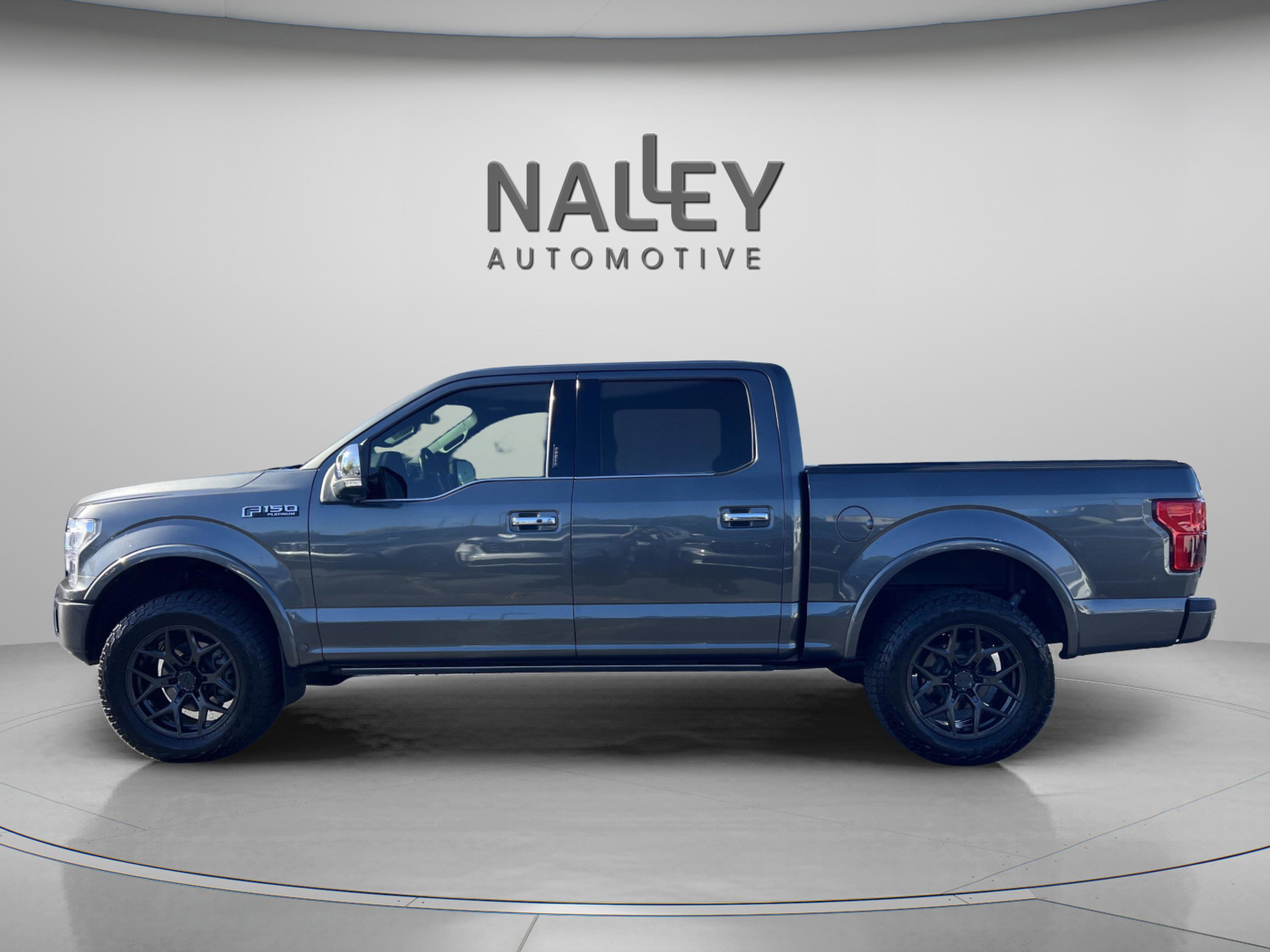 Used 2019 Ford F150 Platinum w/ Equipment Group 701A Luxury image 2