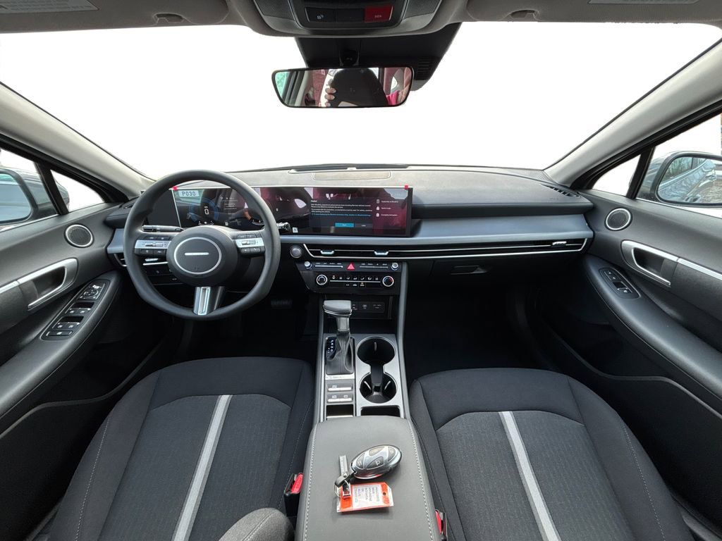New 2026 Hyundai Sonata SE FWD image 9