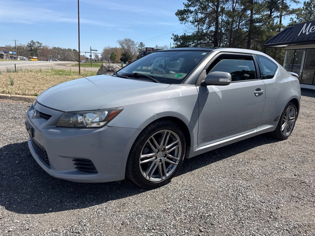 Used 2011 Scion tC TC image 2