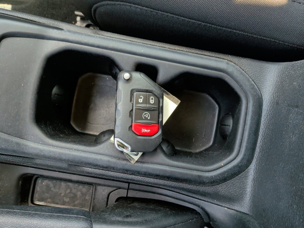 Used 2022 Jeep Gladiator Overland w/ LED Lighting Group AWD/4WD image 53