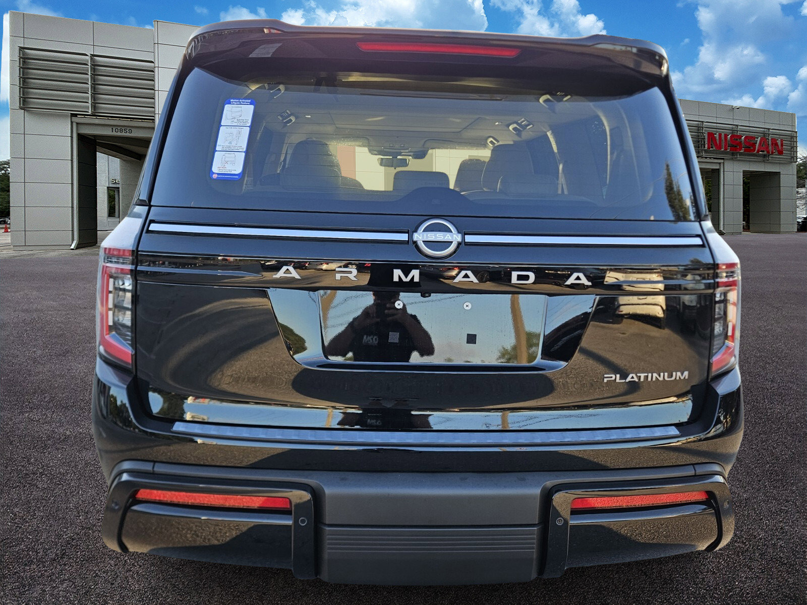 New 2026 Nissan Armada Platinum image 5