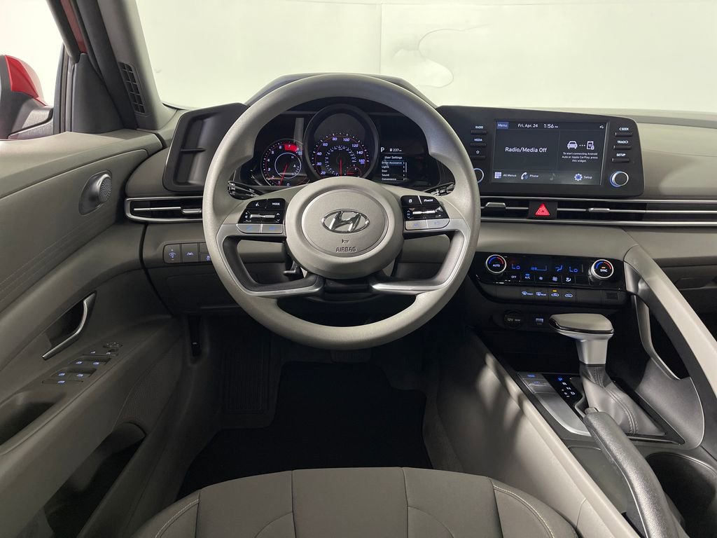 Certified 2023 Hyundai Elantra SEL FWD image 15