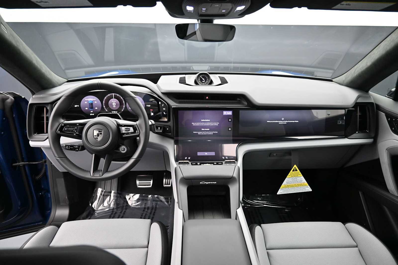 New 2026 Porsche Cayenne Turbo AWD/4WD image 6
