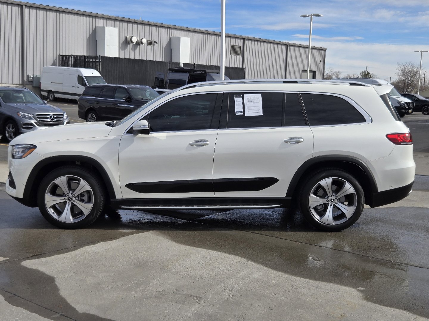 Used 2022 Mercedes-Benz GLS 450 4MATIC image 42