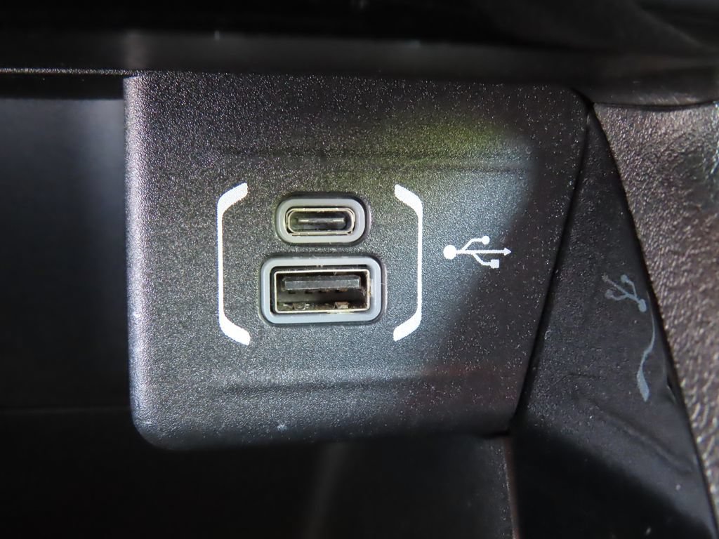 Used 2024 Jeep Compass Limited AWD/4WD image 9