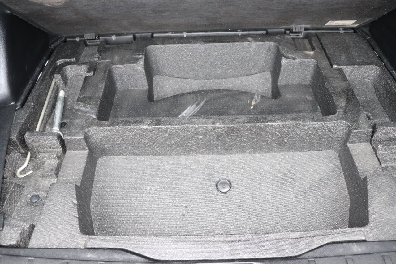 Used 2015 Subaru Forester 2.5i w/ Alloy Wheel Package image 38