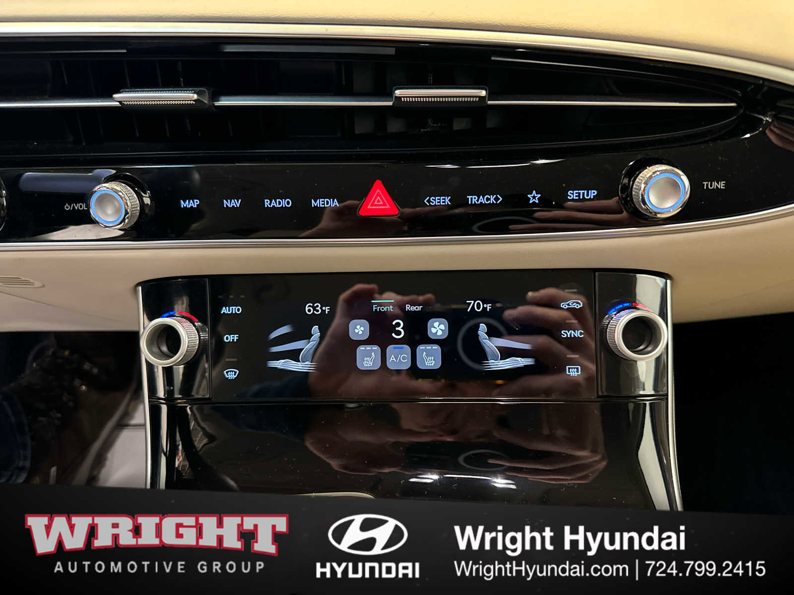 Certified 2026 Genesis GV70 2.5T image 28