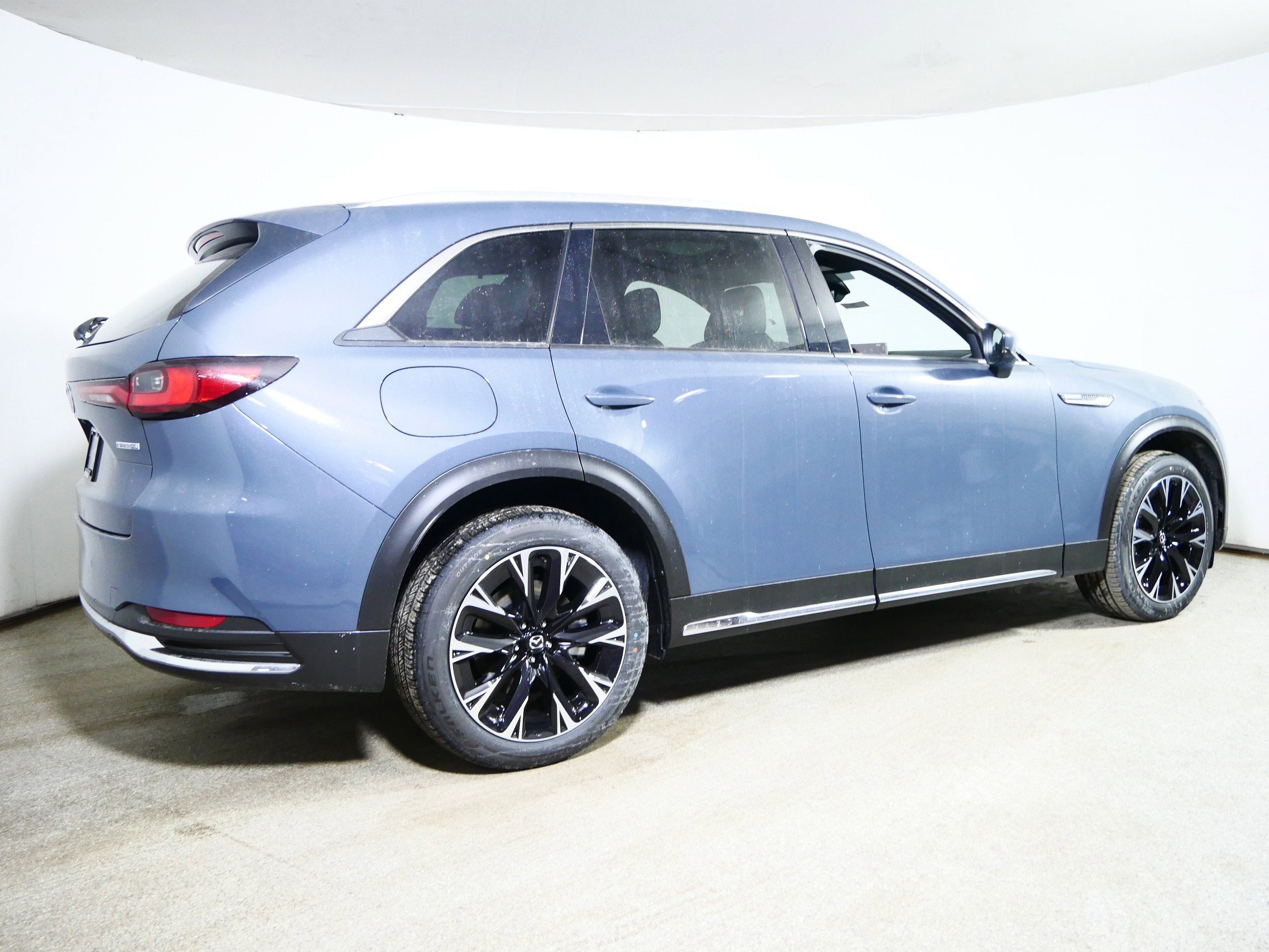 New 2026 MAZDA CX-90 Plug-In Hybrid w/ Premium Plus image 2