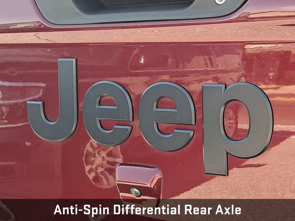 Used 2022 Jeep Gladiator Sport AWD/4WD image 22