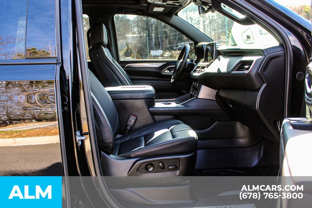 Used 2024 Chevrolet Tahoe RST w/ Luxury Package AWD/4WD image 22