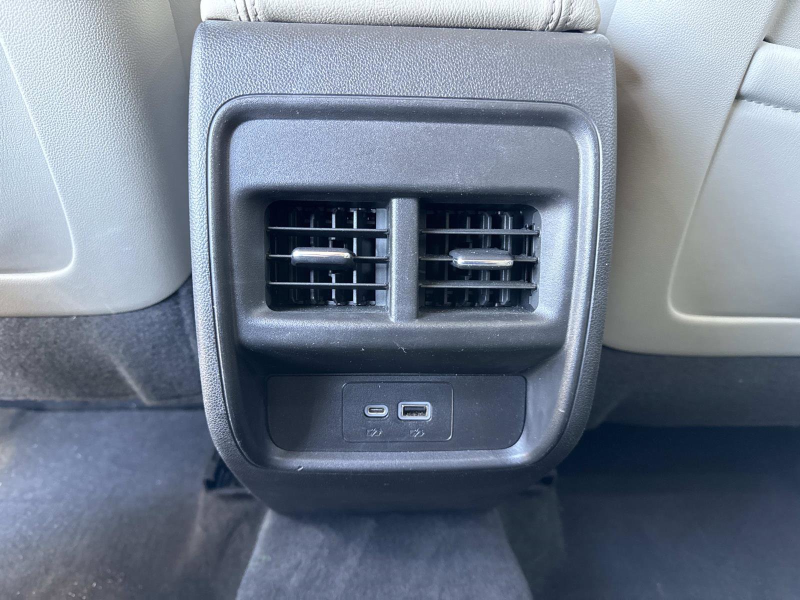 Used 2019 Cadillac XT4 Premium Luxury w/ Technology Package image 31