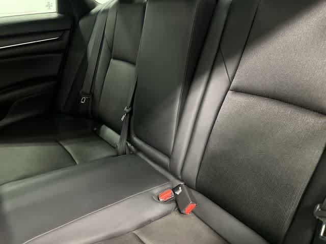 Used 2022 Honda Accord Sport image 11